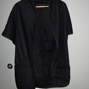 Aritzia Talula Black Kimono Cardigan – Effortless Drape, Minimalist & Chic